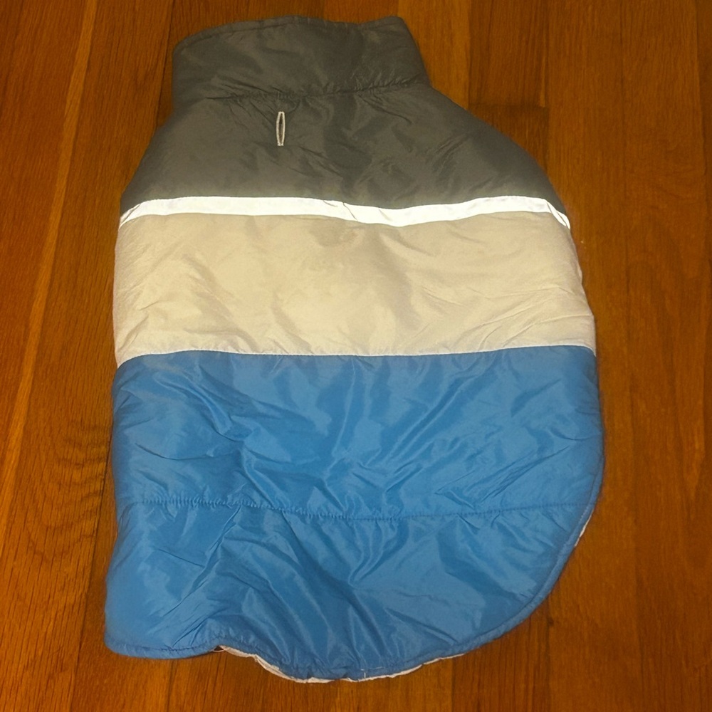 EUC 32 Degrees Colorblock Dog Jacket Size L